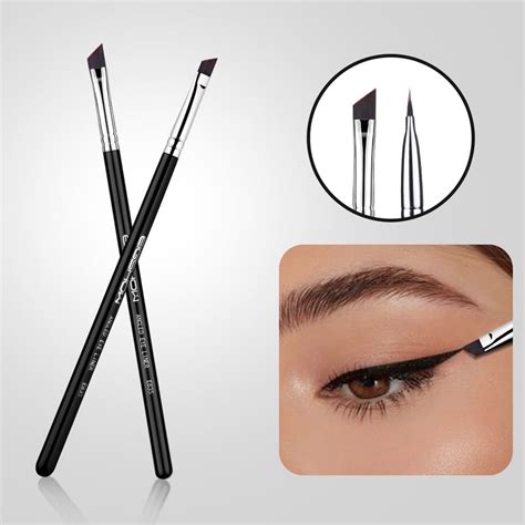 best eyeliner brush for powder.